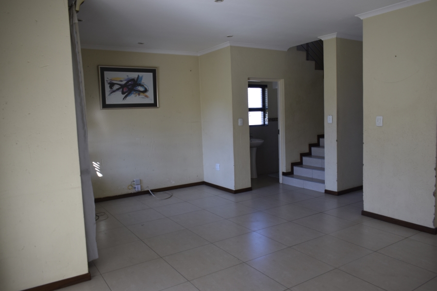 2 Bedroom Property for Sale in Helderwyk Gauteng
