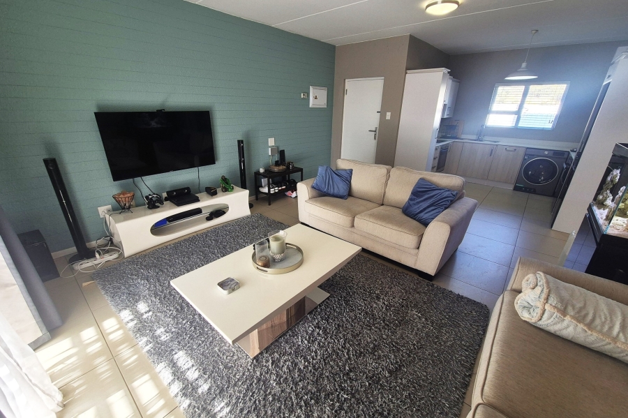 To Let 2 Bedroom Property for Rent in Paulshof Gauteng