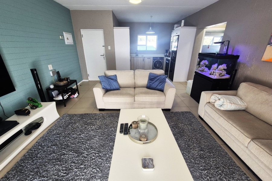 To Let 2 Bedroom Property for Rent in Paulshof Gauteng