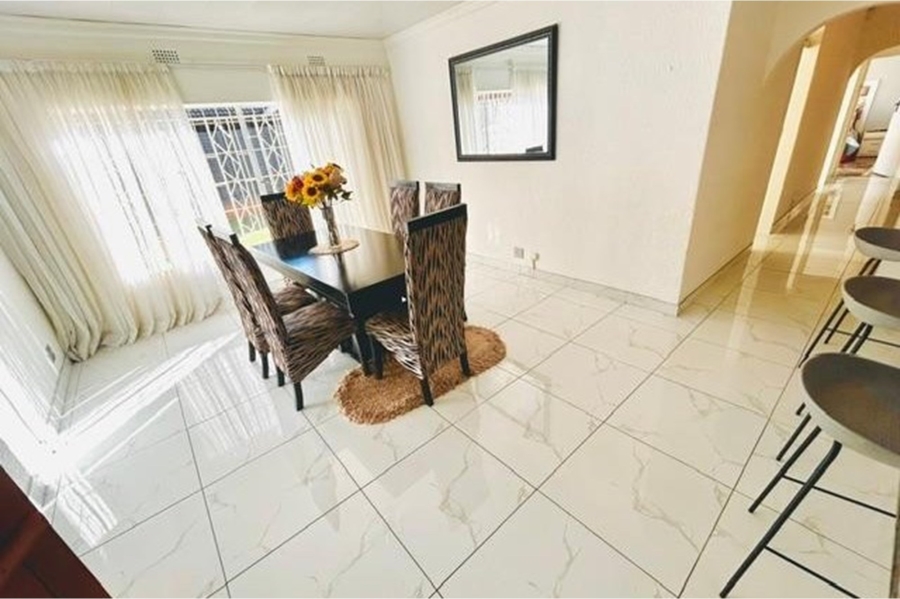 6 Bedroom Property for Sale in Mayfield Park Gauteng