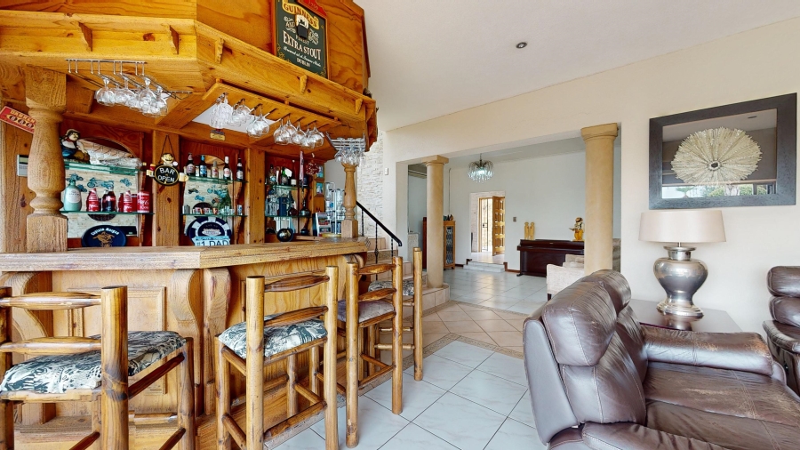 4 Bedroom Property for Sale in Dawnview Gauteng