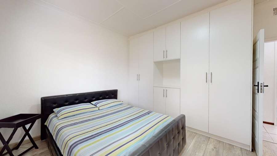 4 Bedroom Property for Sale in Dawnview Gauteng
