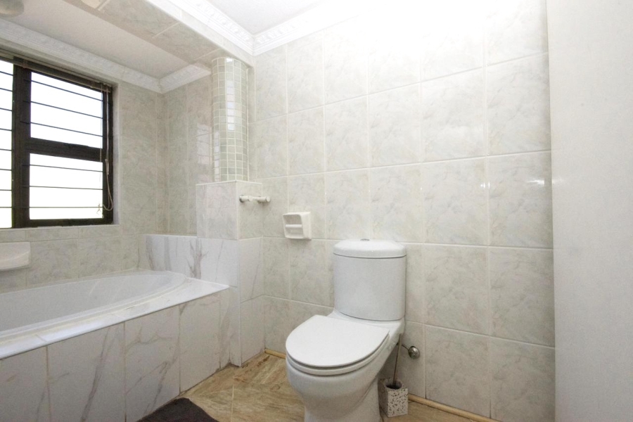3 Bedroom Property for Sale in Rangeview Gauteng