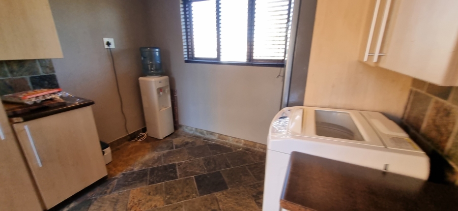 4 Bedroom Property for Sale in Brackendowns Gauteng