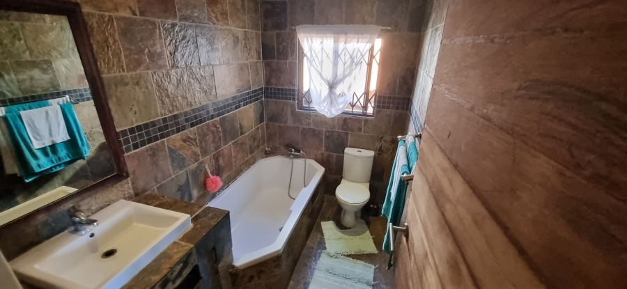 4 Bedroom Property for Sale in Brackendowns Gauteng