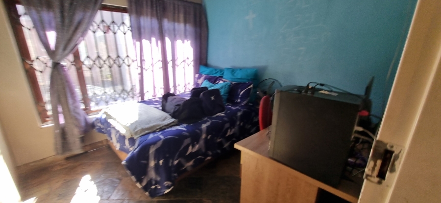 4 Bedroom Property for Sale in Brackendowns Gauteng