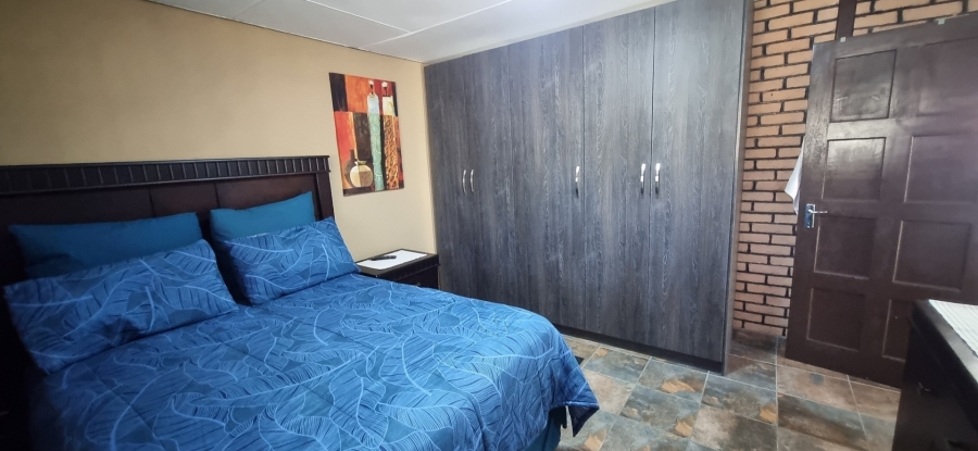 4 Bedroom Property for Sale in Brackendowns Gauteng