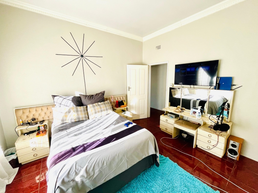 5 Bedroom Property for Sale in Brackenhurst Gauteng