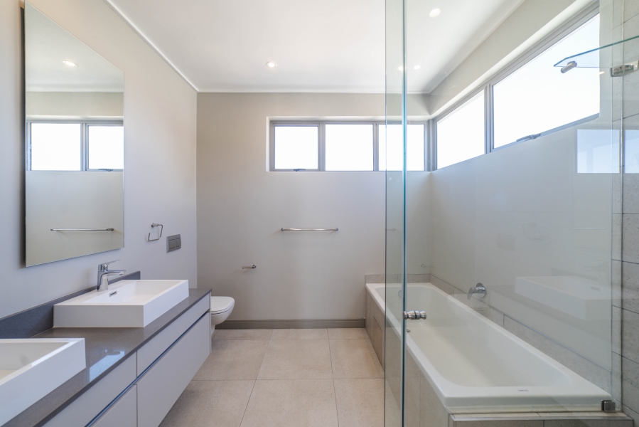 To Let 3 Bedroom Property for Rent in Serengeti Lifestyle Estate Gauteng