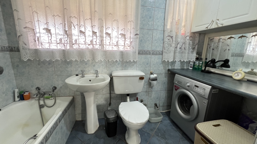 3 Bedroom Property for Sale in Dan Pienaarville Gauteng