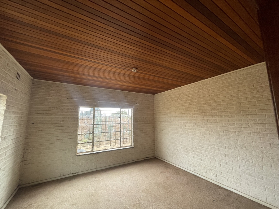 4 Bedroom Property for Sale in Stefano Park Gauteng