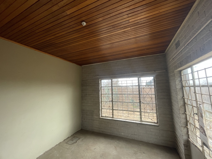 4 Bedroom Property for Sale in Stefano Park Gauteng