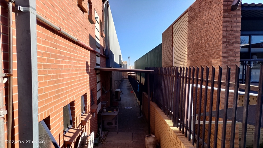 Commercial Property for Sale in North Riding Gauteng
