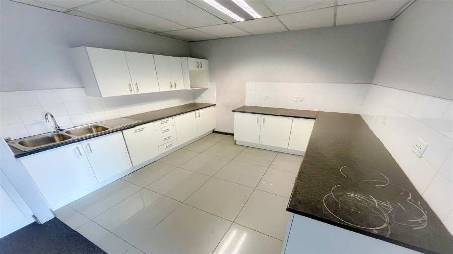 To Let commercial Property for Rent in Bedfordview Gauteng