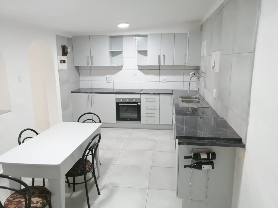 1 Bedroom Property for Sale in Glen Marais Gauteng