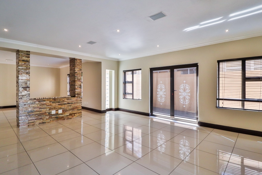4 Bedroom Property for Sale in Irene Farm Villages Gauteng