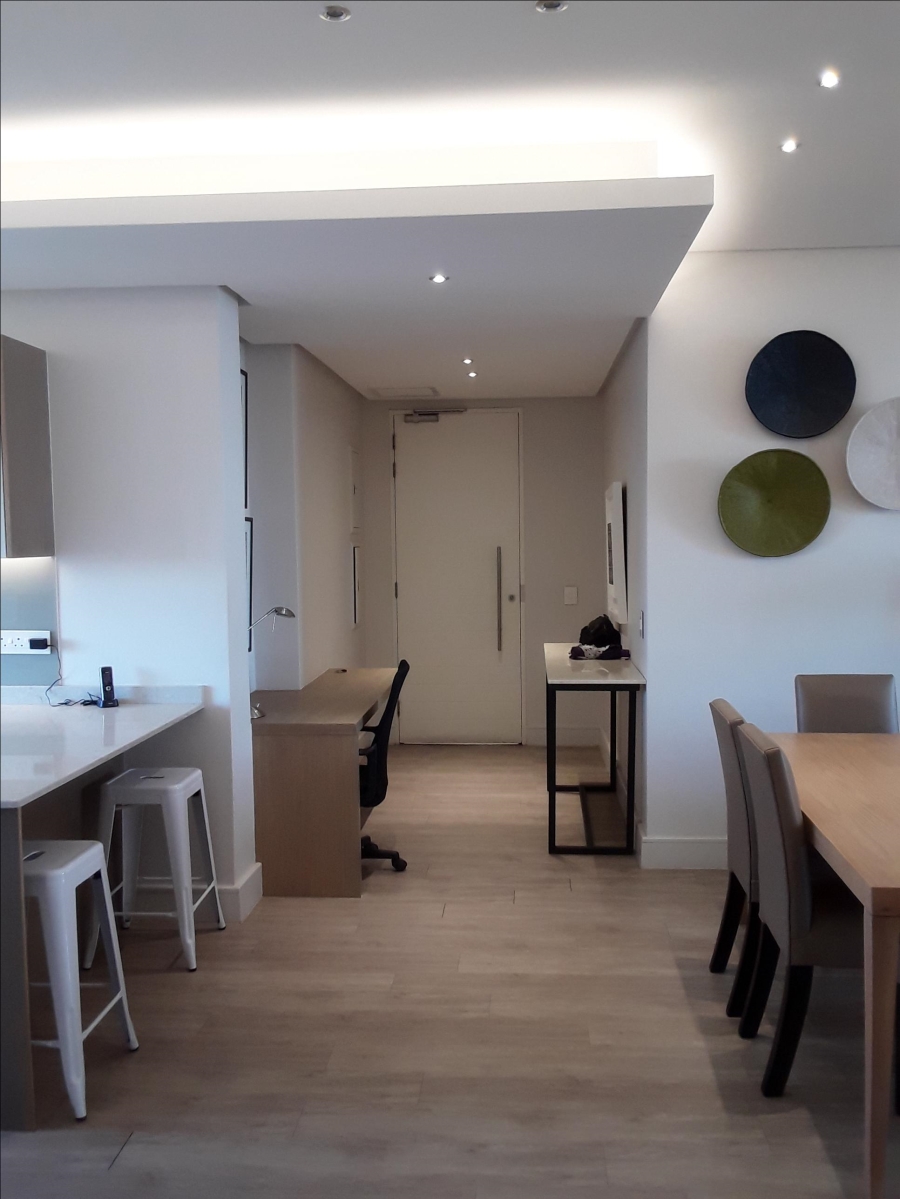 To Let 2 Bedroom Property for Rent in Sandown Gauteng