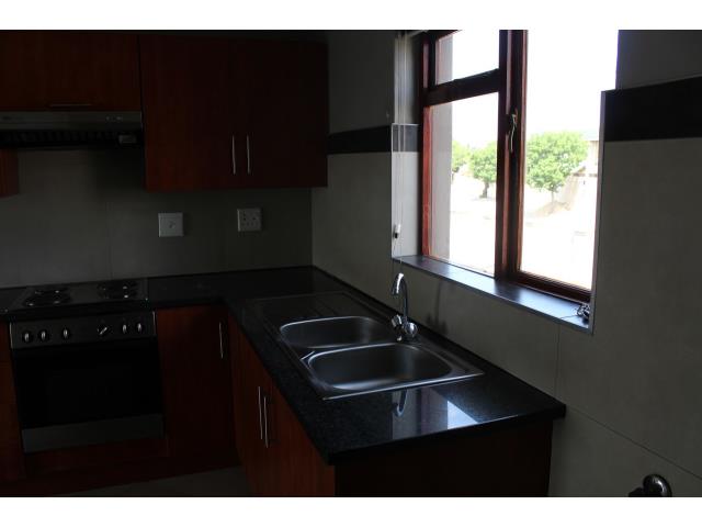 To Let 2 Bedroom Property for Rent in Primrose Hill Gauteng