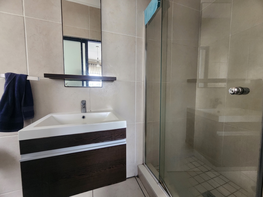 2 Bedroom Property for Sale in Fourways Gauteng