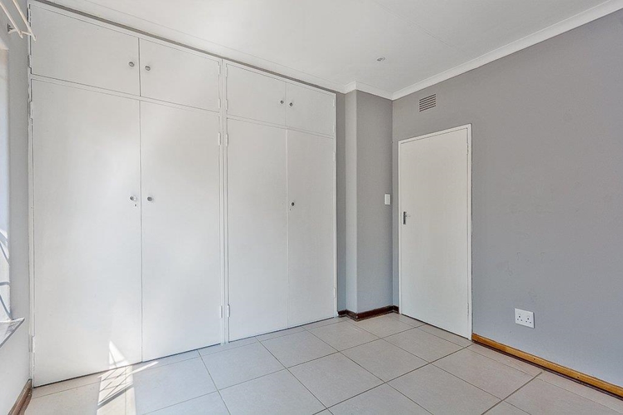 3 Bedroom Property for Sale in Birchleigh Gauteng