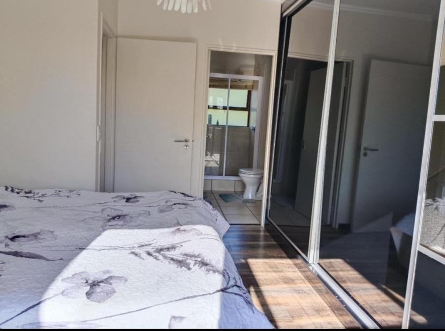 2 Bedroom Property for Sale in Broadacres Gauteng