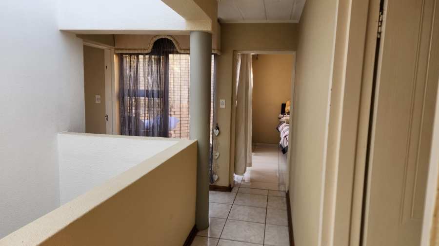 4 Bedroom Property for Sale in Meyersdal Gauteng