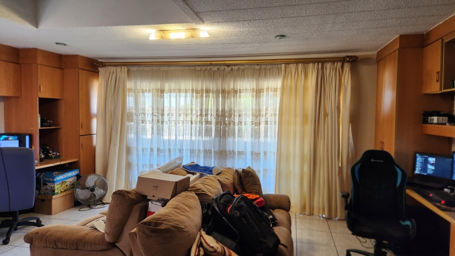 4 Bedroom Property for Sale in Meyersdal Gauteng