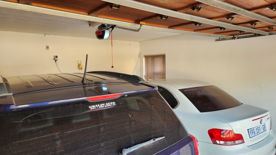 4 Bedroom Property for Sale in Meyersdal Gauteng