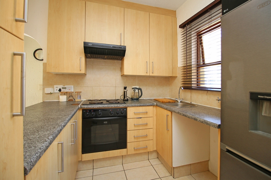 1 Bedroom Property for Sale in Lonehill Gauteng