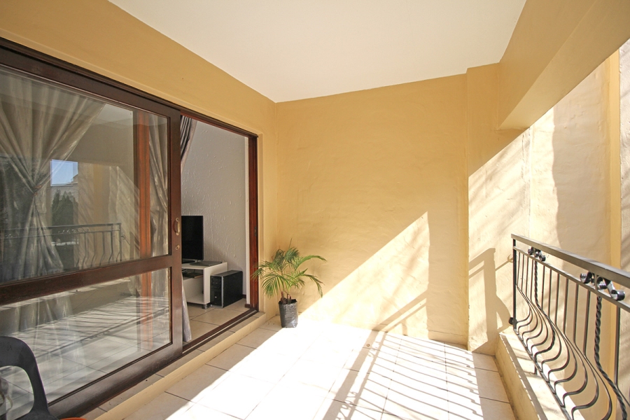 1 Bedroom Property for Sale in Lonehill Gauteng