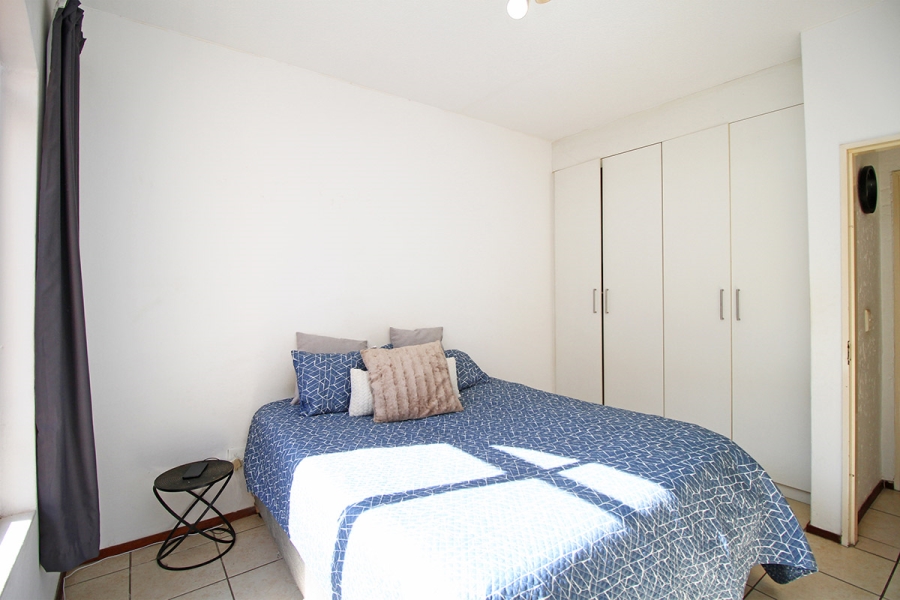1 Bedroom Property for Sale in Lonehill Gauteng