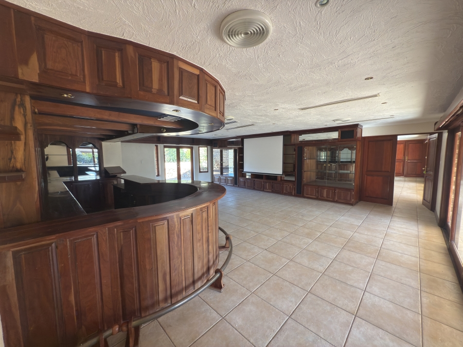 4 Bedroom Property for Sale in Poortview Gauteng