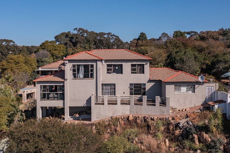 3 Bedroom Property for Sale in Kenmare Gauteng