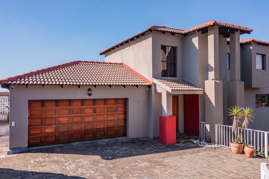 3 Bedroom Property for Sale in Kenmare Gauteng