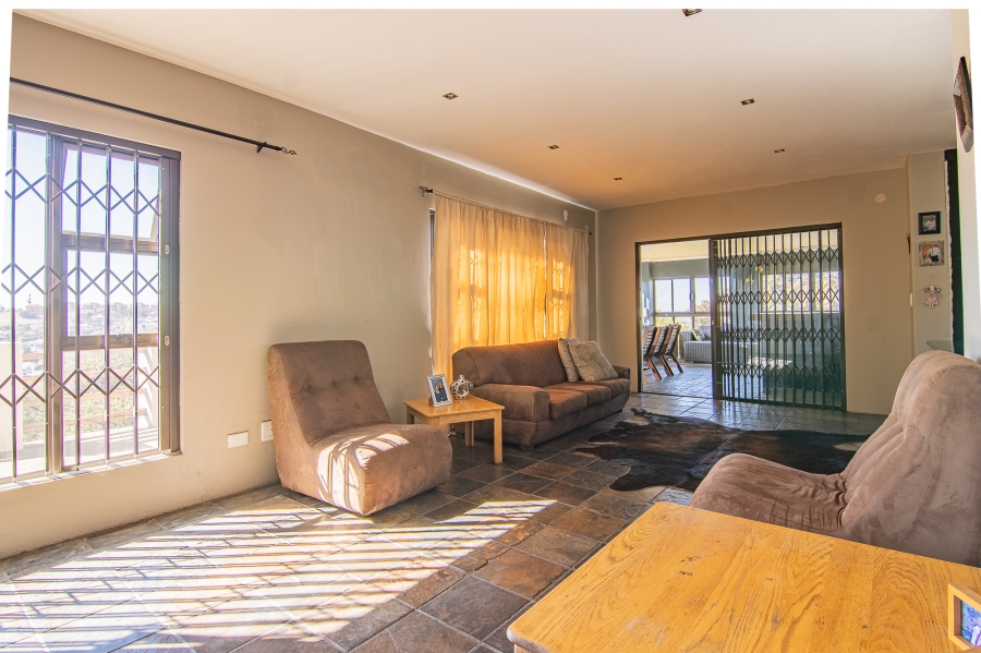 3 Bedroom Property for Sale in Kenmare Gauteng
