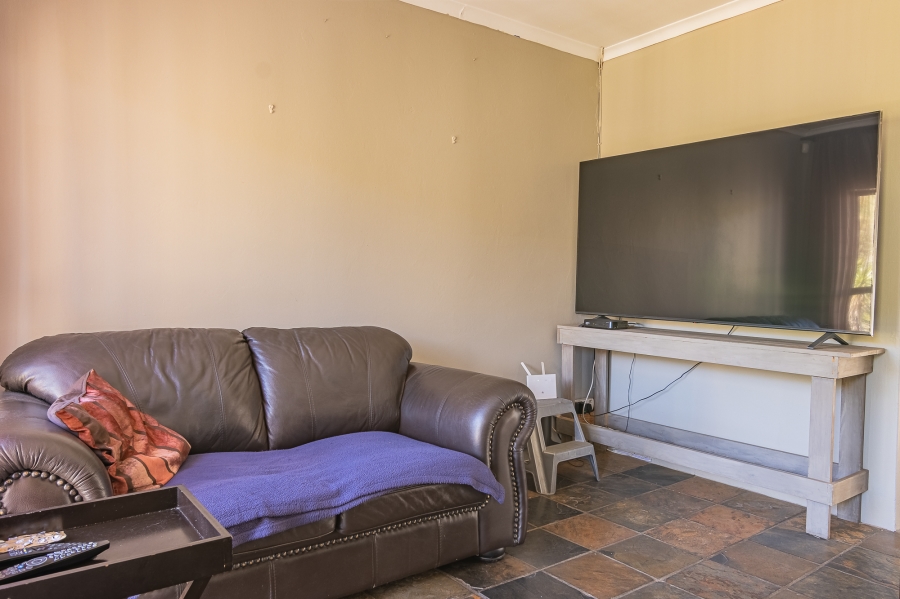 3 Bedroom Property for Sale in Kenmare Gauteng