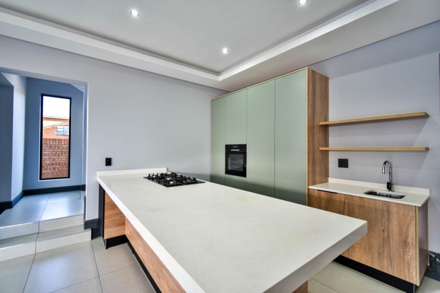 4 Bedroom Property for Sale in Fountainbrook Estate Gauteng