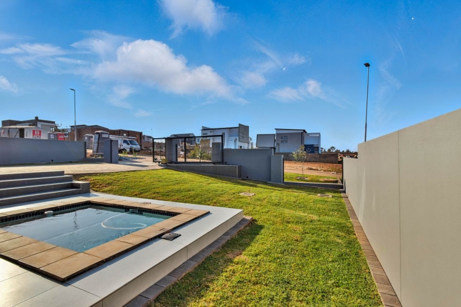 4 Bedroom Property for Sale in Fountainbrook Estate Gauteng