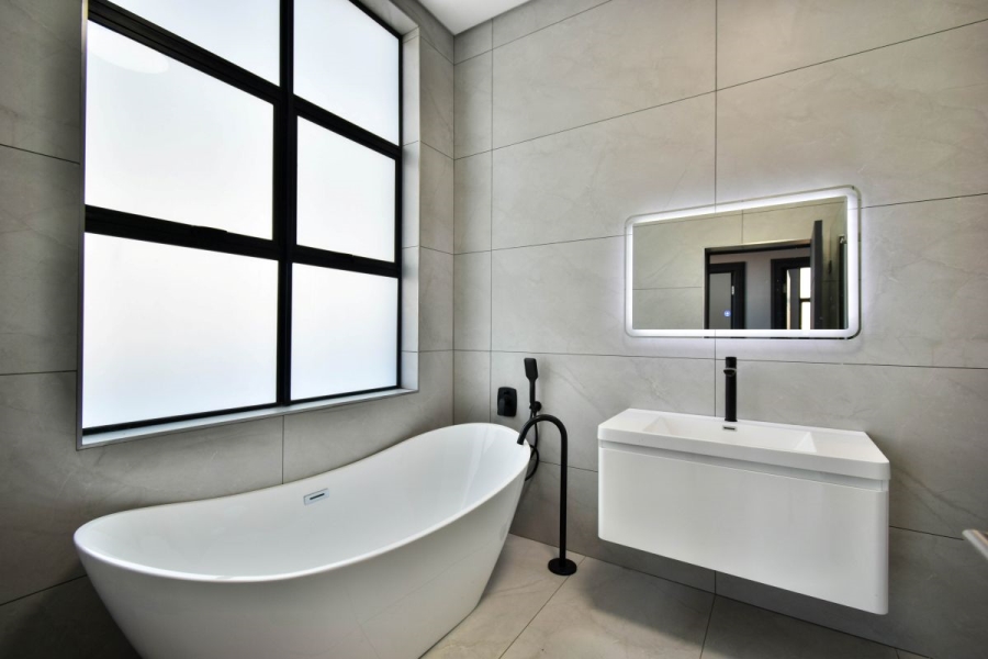 4 Bedroom Property for Sale in Fountainbrook Estate Gauteng