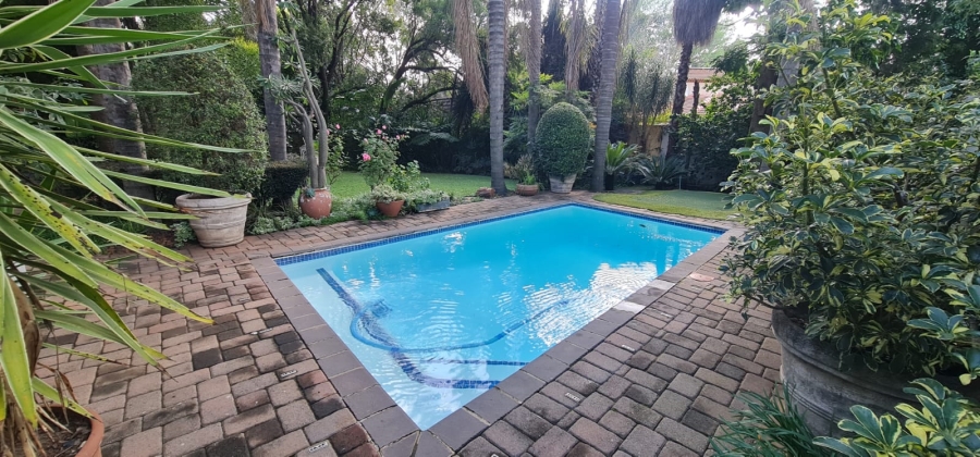 4 Bedroom Property for Sale in Silver Lakes Golf Estate Gauteng
