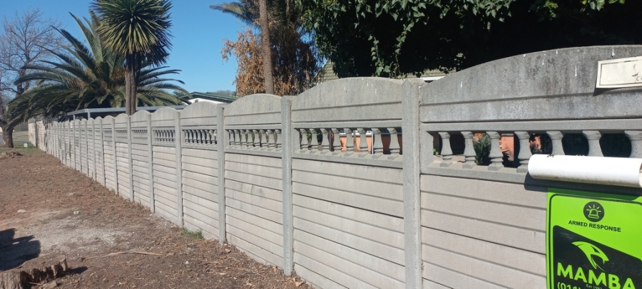 To Let 3 Bedroom Property for Rent in Bonaero Park Gauteng