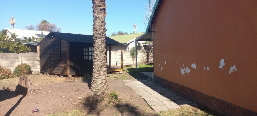 To Let 3 Bedroom Property for Rent in Bonaero Park Gauteng