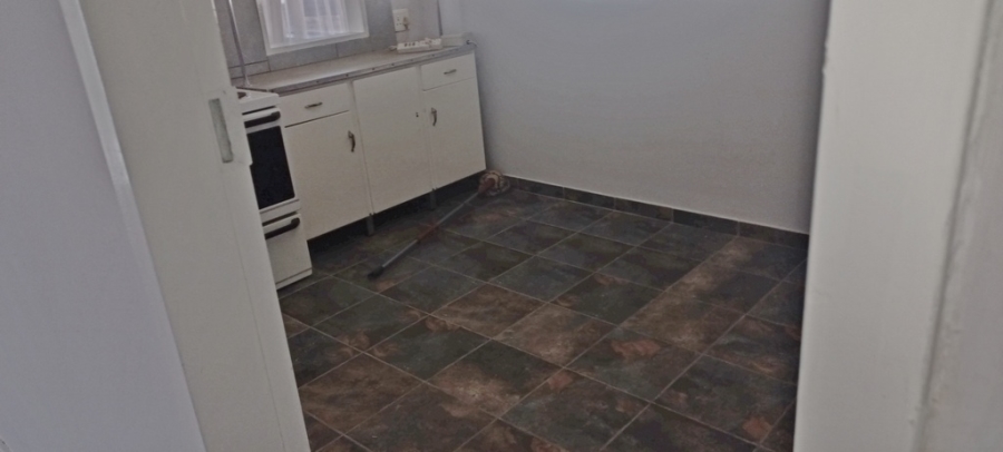 To Let 3 Bedroom Property for Rent in Bonaero Park Gauteng