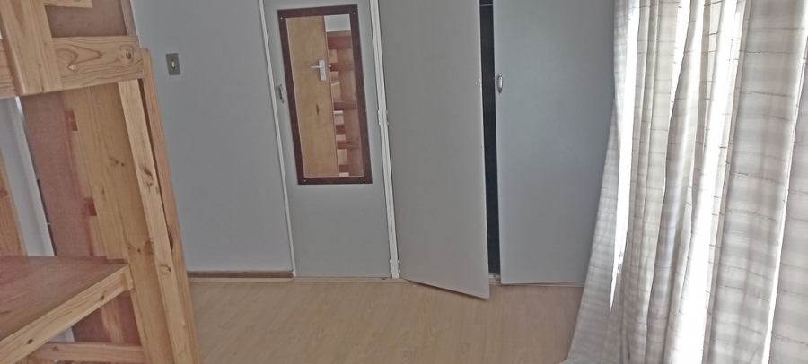 To Let 3 Bedroom Property for Rent in Bonaero Park Gauteng