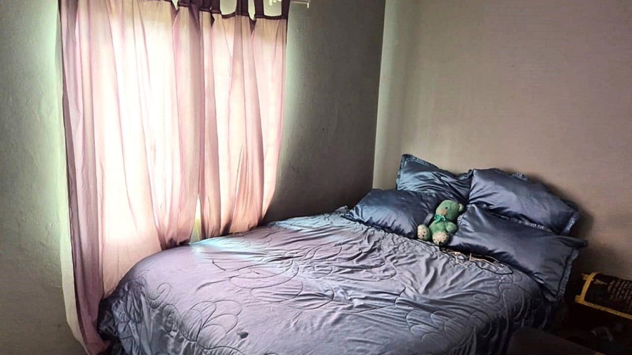 2 Bedroom Property for Sale in Fleurhof Gauteng