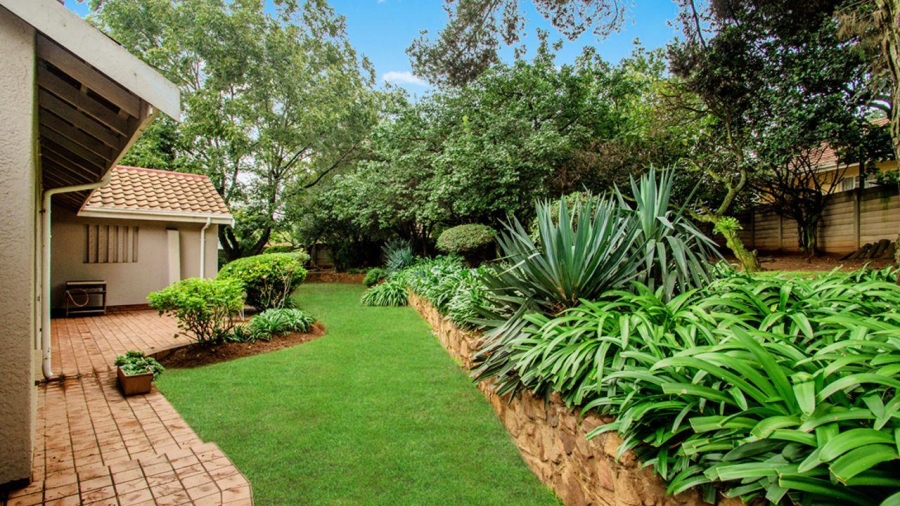 4 Bedroom Property for Sale in Lindhaven Gauteng