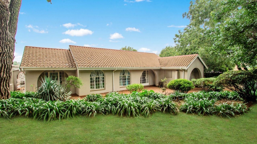 4 Bedroom Property for Sale in Lindhaven Gauteng