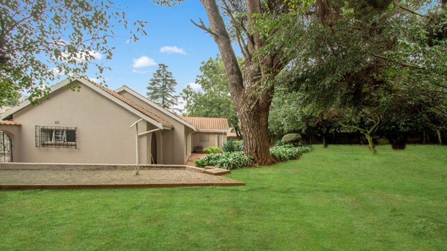 4 Bedroom Property for Sale in Lindhaven Gauteng