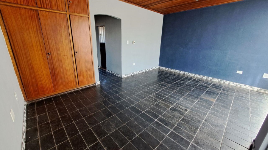 1 Bedroom Property for Sale in Cresta Gauteng