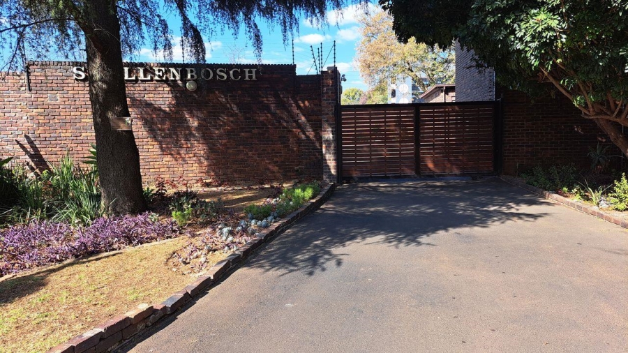 1 Bedroom Property for Sale in Cresta Gauteng